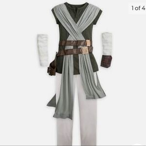 Deluxe Disney Store Star Wars Rey Costume size 11/12
